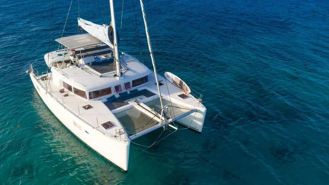 Umoja Private Yacht